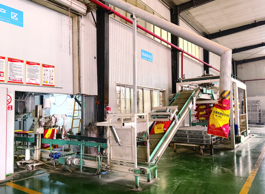 涪陵金匯光飼料有限公司全自動智能生產線.png